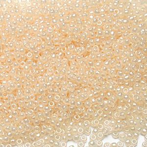 Бисер круглый 11/0 #0147 Цейлон, светлая слоновая кость